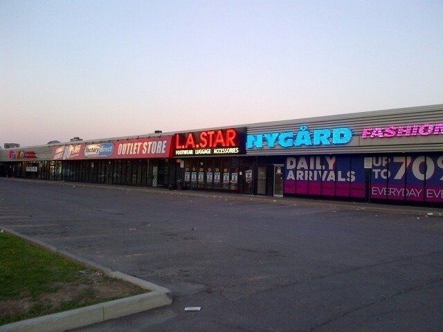 F - 39 Orfus Rd, Toronto, M6A1L7 | Image 3