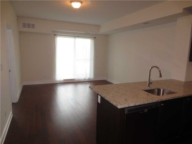 234 - 3170 Erin Mills Pkwy, Mississauga, L5L1W8 | Image 2