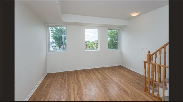 57 - 68 Winston Park Blvd S, Toronto, M3K1C2 | Image 3