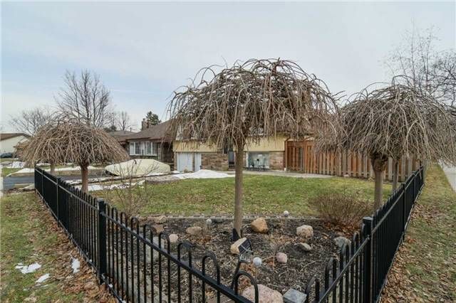 6943 Estoril Rd, Mississauga, L5N1N3 | Image 2