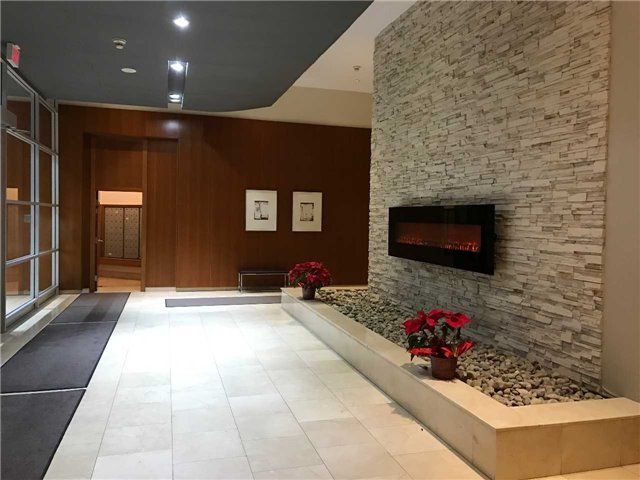 2902 - 220 Burnhamthorpe Rd W, Mississauga, L5B 4N4 | Image 2