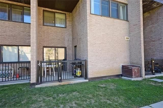 112 - 2095 Roche Crt, Mississauga, L5K2C8 | Image 2