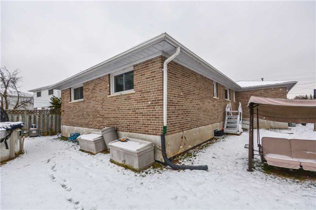 109 Rexway Dr, Halton Hills, L7G1R3 | Image 2