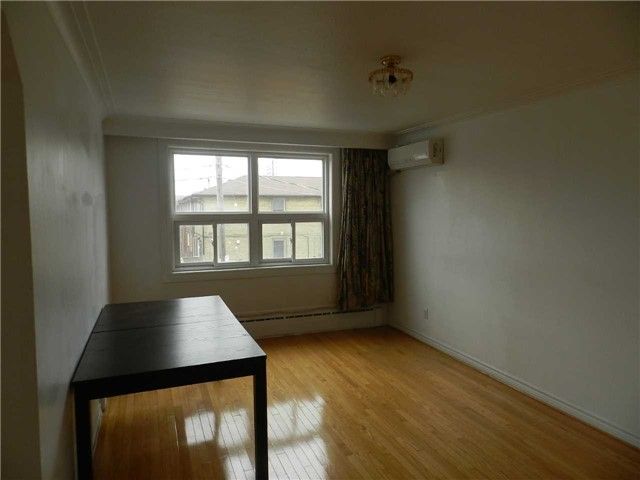 Upper - 407 Royal York Rd, Toronto, M8Y2R8 | Image 3