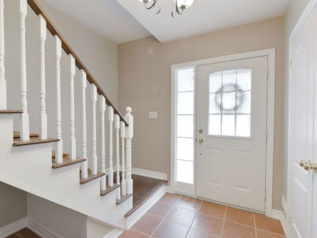 4 - 2360 Parkhaven Blvd, Oakville, L6H 7S6 | Image 2