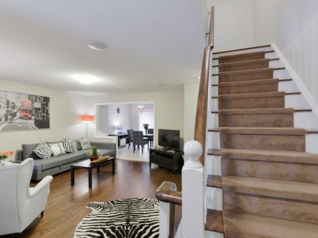 4 - 2360 Parkhaven Blvd, Oakville, L6H 7S6 | Image 3