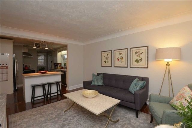 938 King Rd, Burlington, L7T3L3 | Image 2