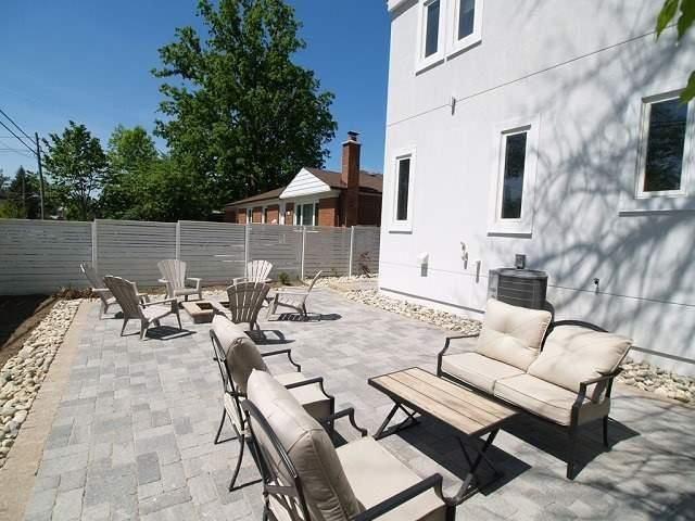 338 Woodale Ave, Oakville, L6K2N7 | Image 3