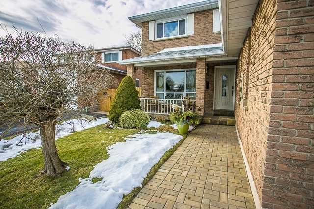 4241 Anworld Pl, Mississauga, L4W2W1 | Image 2