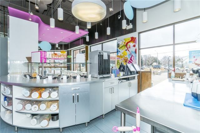 5010 Pinedale Ave, Burlington, L7T 5V8 | Image 2