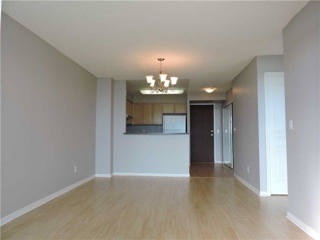 1102 - 2585 Erin Centre Blvd, Mississauga, L5M5Z2 | Image 3