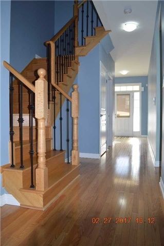 99 Naperton Dr, Brampton, L6R3N5 | Image 3