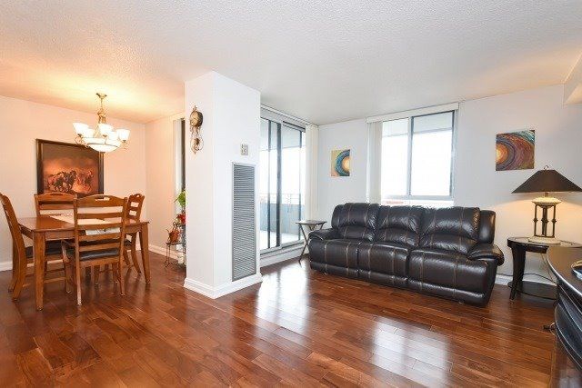 1007 - 1300 Mississauga Valley Blvd, Mississauga, L5A3S8 | Image 3