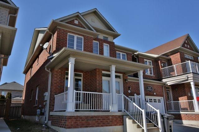 24 Overture Lane, Brampton, L6S6H9 | Image 2