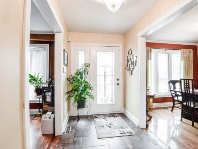 Detached House sold at 98 Ambleside Drive, Brampton, Brampton South, L6Y1B9 - MLS: W3753143