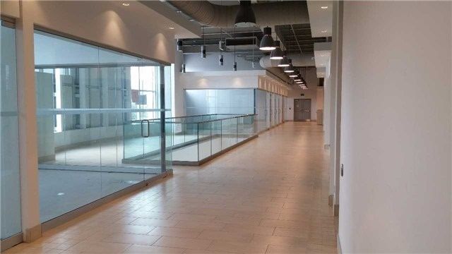 2A16 - 7215 Goreway Dr, Mississauga, L4T 0B4 | Image 3