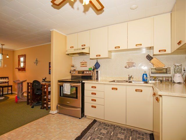 63 Newstead Cres, Brampton, L6V2A8 | Image 3