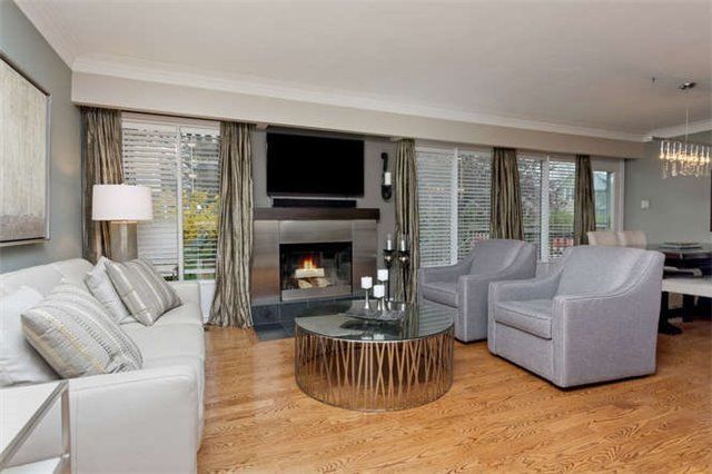 183 Westminster Dr, Oakville, L6L4H8 | Image 2