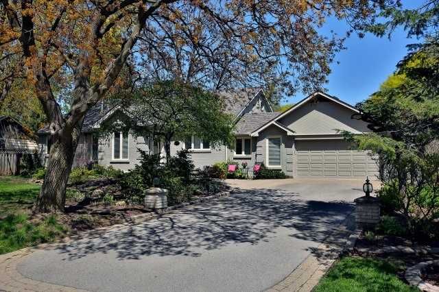 885 Long Dr, Burlington, L7T3J8 | Image 2