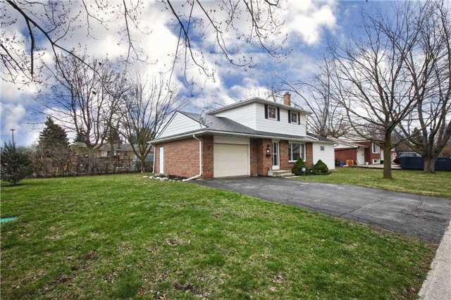 159 Elliott St, Brampton, L6Y1W7 | Image 2