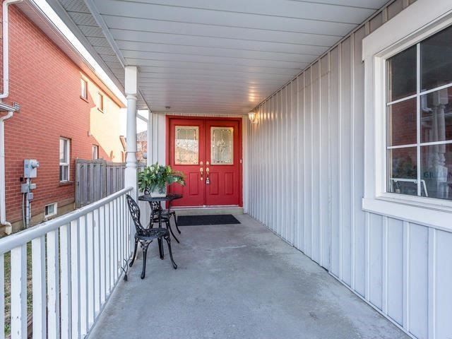 814 Golden Farmer Way, Mississauga, L5W1A7 | Image 3