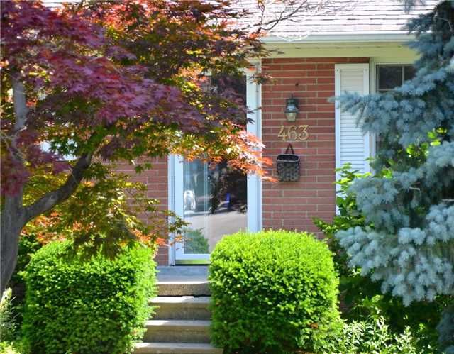 463 Avon Cres, Oakville, L6J2T2 | Image 2
