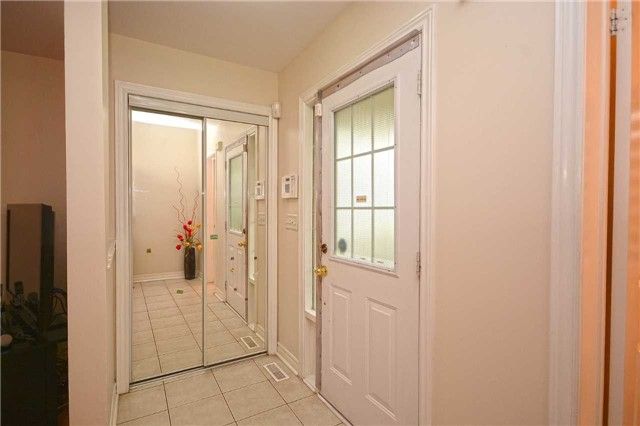 4889 James Austin Dr, Mississauga, L4Z4J2 | Image 2