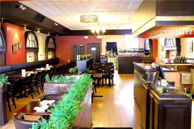 380 Lakeshore Rd E, Mississauga, L5H1H5 | Image 3