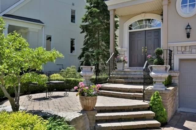 2214 Hampstead Rd, Oakville, L6H6Y9 | Image 2