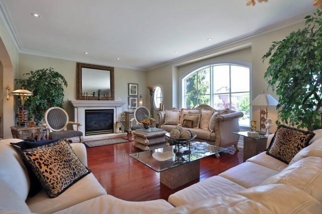 2214 Hampstead Rd, Oakville, L6H6Y9 | Image 3
