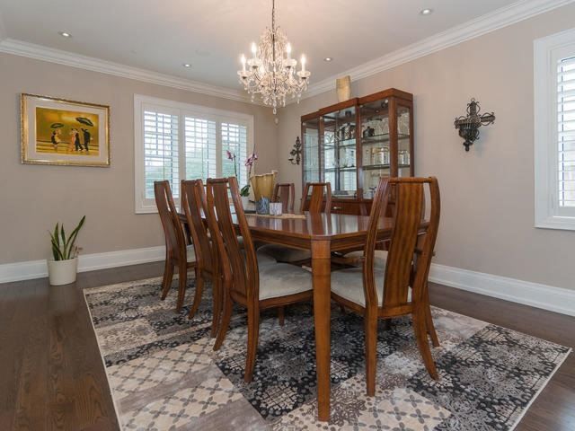 27 Ashley Park Rd, Toronto, M9A4C9 | Image 3