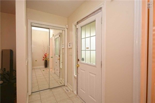 4889 James Austin Dr, Mississauga, L4Z4J2 | Image 2