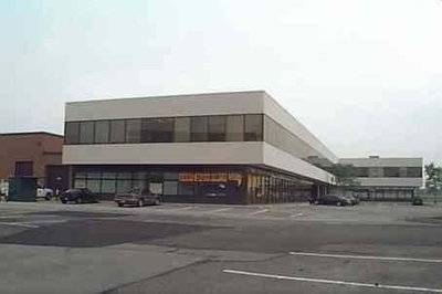 Sale Of Business sold at 117,118-5050 Dufferin Street, Toronto, Ontario, M3H5T5 - York University Heights - MLS: W3840175