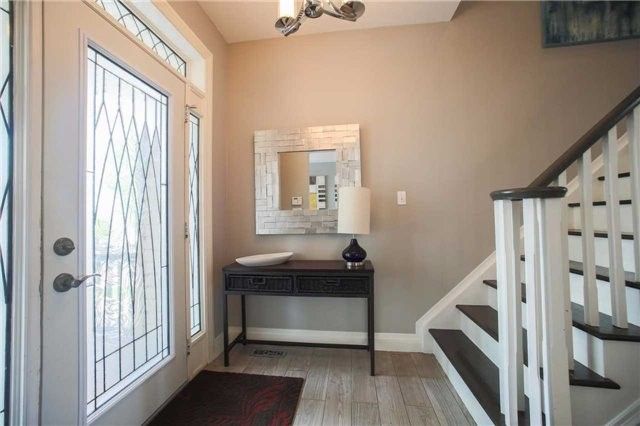 687 Marley Cres, Milton, L9T5M1 | Image 3