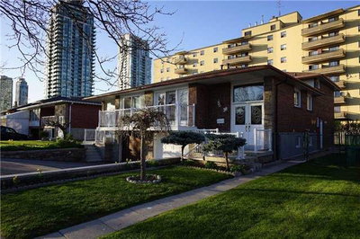 Semi-Detached House sold at 38 Achill Crescent, Mississauga, Ontario, L5B1L1 - Fairview - MLS: W3846332