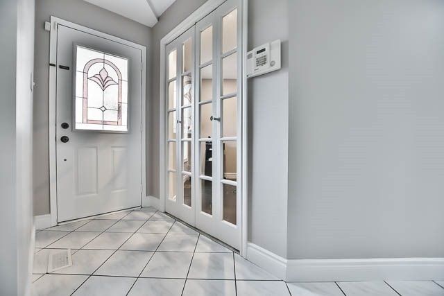 12 Bayview St, Brampton, L6X4E2 | Image 2