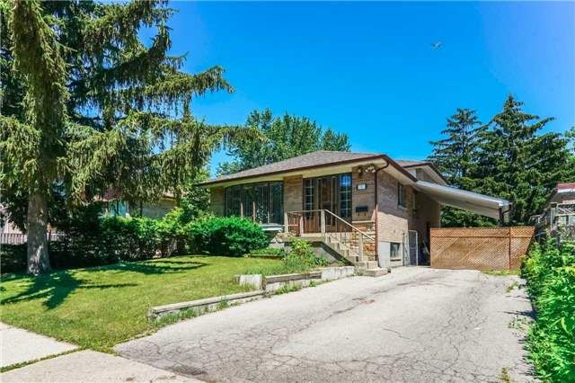 7 Burtonwood Cres, Toronto, M9V3L9 | Image 2