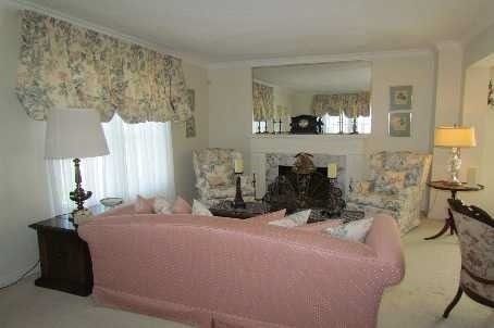 3668 Belvedere Cres, Mississauga, L5L3B4 | Image 2