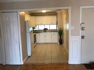 336 - 4645 Jane St, Toronto, M3N2K9 | Image 3