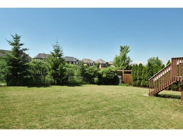 2523 Highmount Cres, Oakville, L6M4Z1 | Image 3