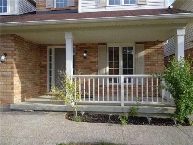 19 Wetmeadow Dr, Brampton, L7A2T9 | Image 2