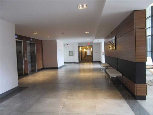 429 - 3170 Erin Mills Pkwy, Mississauga, L5L0B6 | Image 2