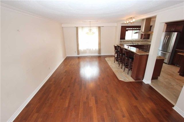 56 Frost St, Toronto, M9W1Y8 | Image 3