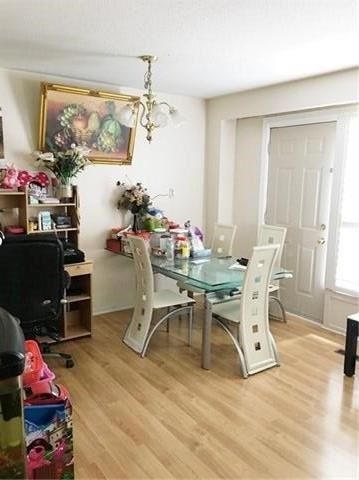 24 - 25 Gosford Blvd, Toronto, M3N2G7 | Image 3