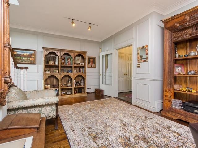 48 Cumberland Dr, Mississauga, L5G3M8 | Image 3