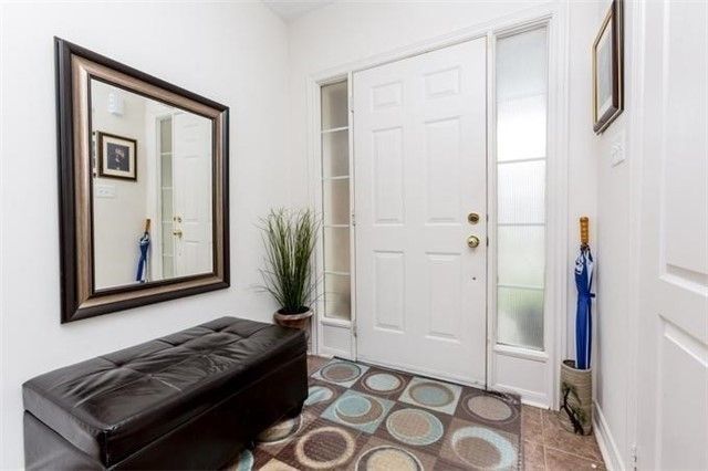 67 - 6035 Bidwell Tr, Mississauga, L5V3E1 | Image 3