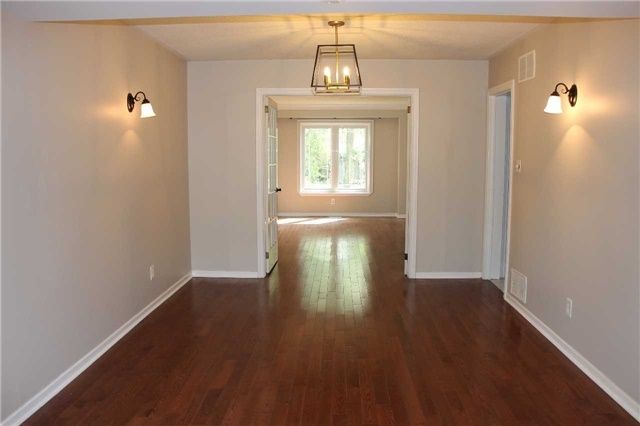 2253 Constance Dr, Oakville, L6J5L8 | Image 3