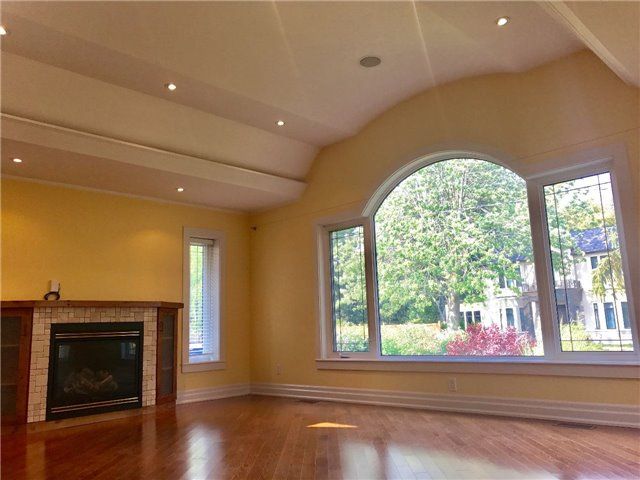 366 Winston Rd, Oakville, L6L4W5 | Image 3