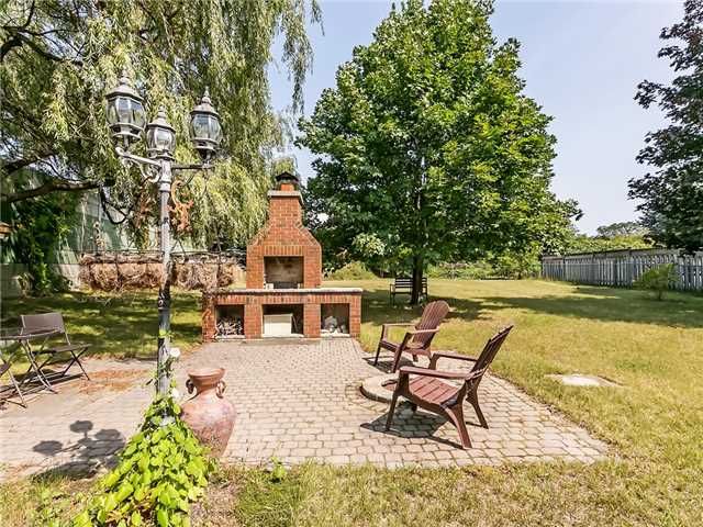 1653 Glenburnie Rd, Mississauga, L5G3E4 | Image 3