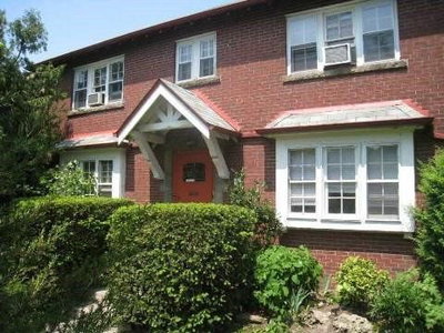 Semi-Detached House leased at 2-11 Rivercrest Road, Toronto, Ontario, M6S4H4 - Lambton Baby Point - MLS: W3921761
